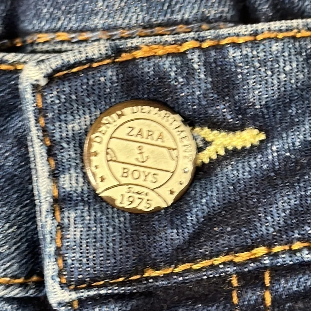 Zara Boys Straight Fit Denim Jeans, light blue trims, skeleton logo,  13-14